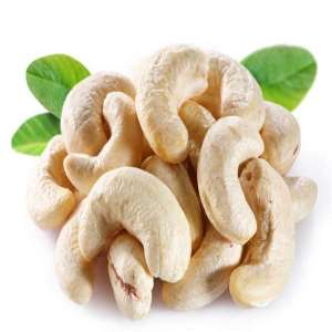 Raw cashew nut